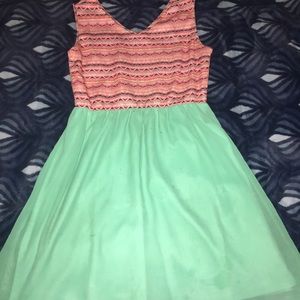Size 10/12 girls knee high dress